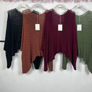 Poncho red